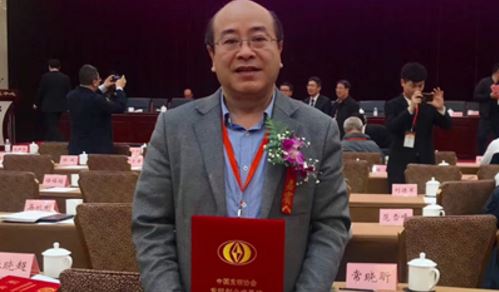 防偽標(biāo)簽廠.jpg